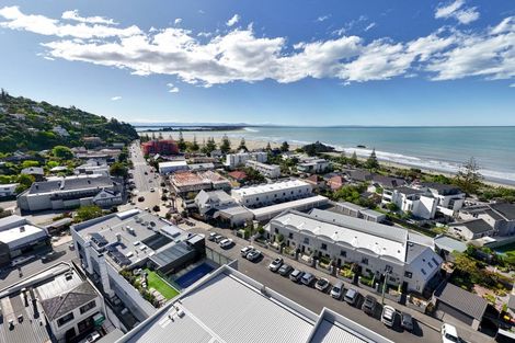 Photo of property in Admiralty Courts, 1/42 Marriner Street, Sumner, Christchurch, 8081