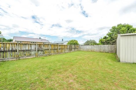 Photo of property in 82 Holland Road, Fairfield, Hamilton, 3214