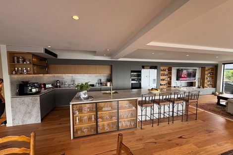 Photo of property in 15a The Strand, Takapuna, Auckland, 0622