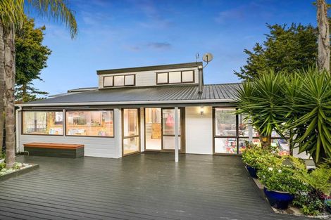 Photo of property in 5 Hutchinsons Road, Bucklands Beach, Auckland, 2014