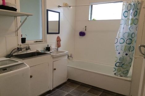 Photo of property in 2 Eden View Road, Sandringham, Auckland, 1025