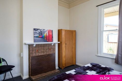 Photo of property in 111 Macandrew Road, South Dunedin, Dunedin, 9012