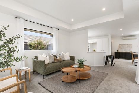 Photo of property in 18 Mollymawk Place, Woolston, Christchurch, 8023