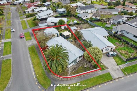 Photo of property in 2 Newton Place, Westbrook, Palmerston North, 4412