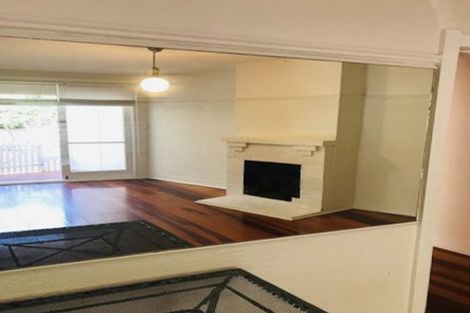 Photo of property in 3/2 Herne Bay Road, Herne Bay, Auckland, 1011