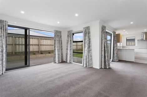 Photo of property in 17 Tutton (pvt) Mews, Rangiora, 7400