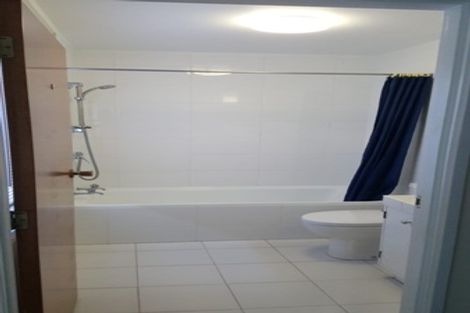 Photo of property in 2/78 Kitchener Road, Milford, Auckland, 0620