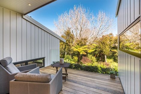 Photo of property in 2a Peter Terrace, Castor Bay, Auckland, 0620
