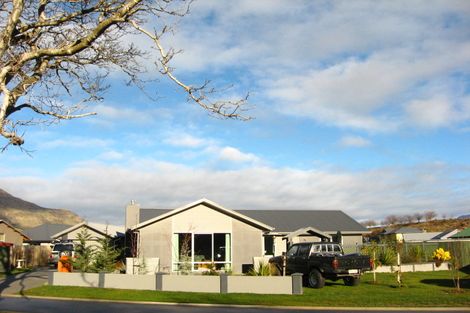 Photo of property in 7 Crawford Place, Lake Hayes, Queenstown, 9304