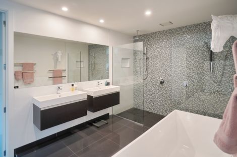 Photo of property in 48 Birkdale Drive, Shirley, Christchurch, 8061