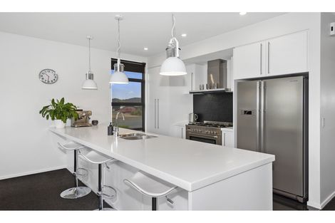 Photo of property in 5 Constance Place, Aidanfield, Christchurch, 8025