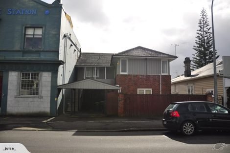 Photo of property in 2/4-6 Calliope Road, Devonport, Auckland, 0624