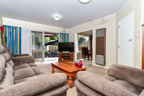 Photo of property in 30 Totara Drive, St Andrews, Hamilton, 3200