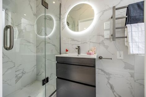 Photo of property in 57b Rathgar Road, Henderson, Auckland, 0610