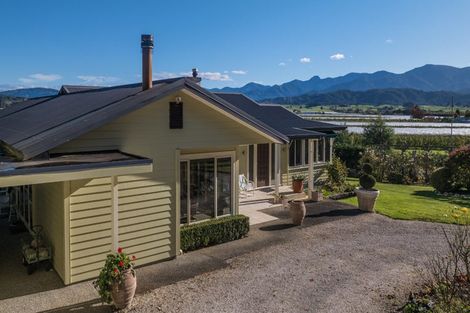 Photo of property in 2514 Moutere Highway, Lower Moutere, Upper Moutere, 7175