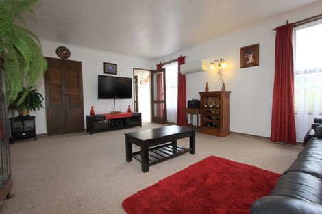 Photo of property in 2 Hillside Terrace, Witherlea, Blenheim, 7201