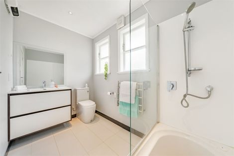 Photo of property in 4 Ventura Avenue, Ebdentown, Upper Hutt, 5018