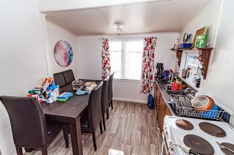 Photo of property in 144 Puriri Street, Castlecliff, Whanganui, 4501