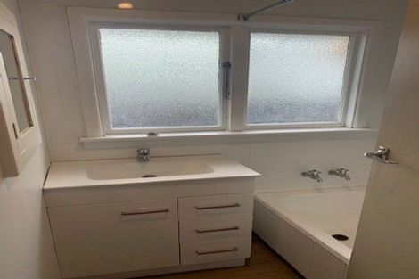 Photo of property in 2/408 Armagh Street, Linwood, Christchurch, 8011