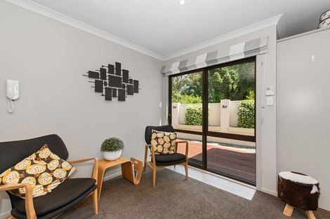 Photo of property in 98 River Road, Hamilton East, Hamilton, 3216