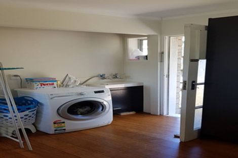 Photo of property in 1 Stredwick Drive, Torbay, Auckland, 0630