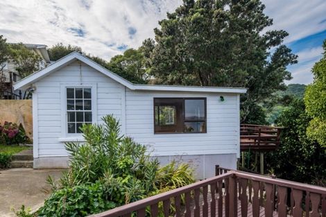 Photo of property in 8 Gordon Road, Plimmerton, Porirua, 5026