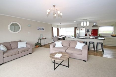 Photo of property in 10 Tawa Place, Tokoroa, 3420