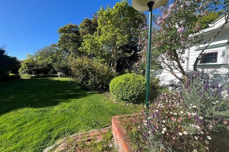 Photo of property in 18 Skerman Street, Marton, 4710