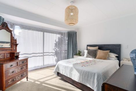 Photo of property in 3 Phoenix Avenue, Hokowhitu, Palmerston North, 4410