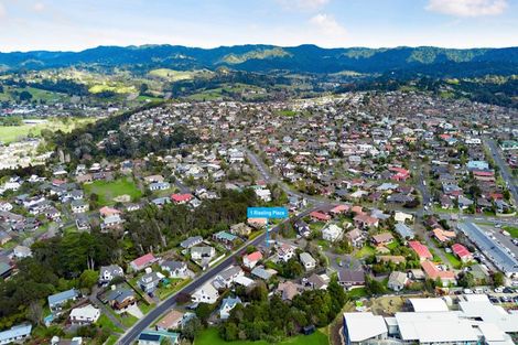 Photo of property in 1 Riesling Place, Henderson, Auckland, 0612