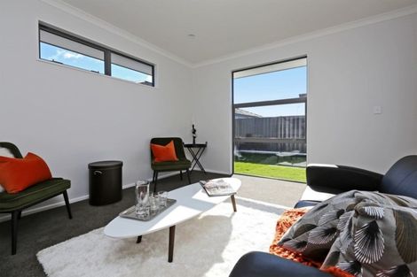 Photo of property in 18 Pelorus Avenue, Poraiti, Napier, 4112