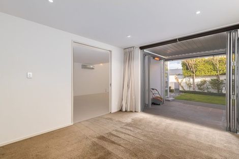Photo of property in 3 Church Lane, Merivale, Christchurch, 8014