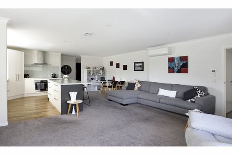 Photo of property in 41 Kendall View, Stoke, Nelson, 7011