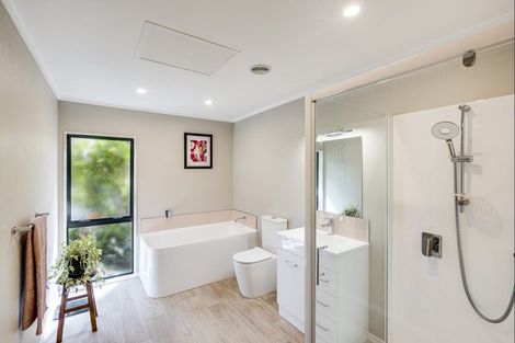 Photo of property in 201 Endsleigh Road, Havelock North, Hastings, 4172