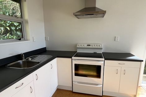 Photo of property in 127b Makara Road, Karori, Wellington, 6012