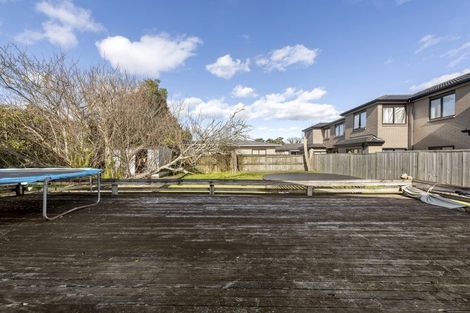 Photo of property in 26 Tiraumea Drive, Pakuranga, Auckland, 2010