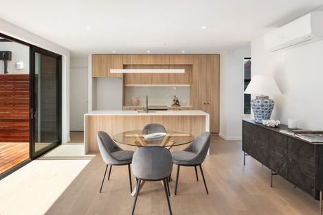 Photo of property in 54a Innes Road, St Albans, Christchurch, 8052