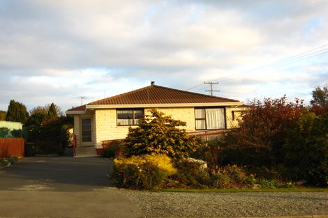 Photo of property in 2 Stromness Street, Palmerston, 9430