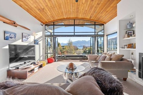 Photo of property in 8 Penrith Park Drive, Wanaka, 9305