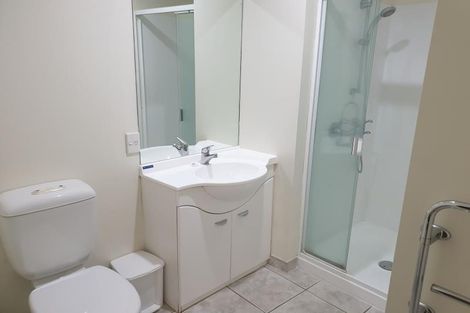 Photo of property in Atrium Towers, 6d/154 The Terrace, Wellington Central, Wellington, 6011
