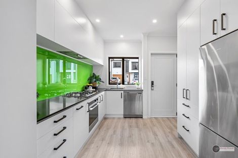 Photo of property in 4 Josland Lane, Wallaceville, Upper Hutt, 5018