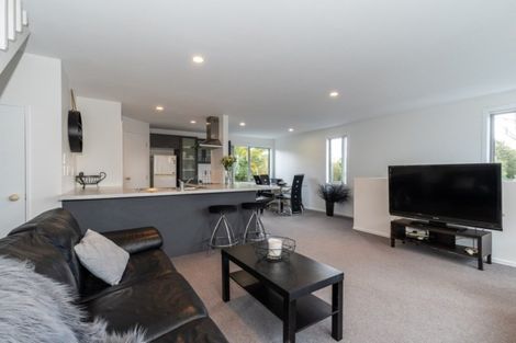 Photo of property in 1/86 Springfield Road, St Albans, Christchurch, 8014