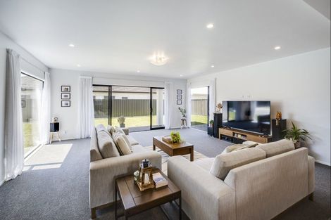 Photo of property in 29 Wai Whatu Street, Meeanee, Napier, 4110