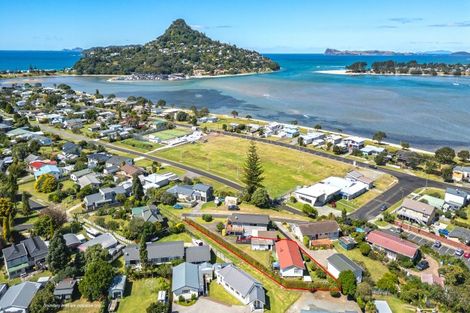 Photo of property in 14 Tokoroa Road, Tairua, 3508