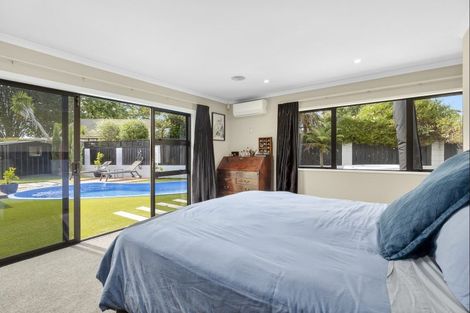 Photo of property in 262 Shakespeare Street, Leamington, Cambridge, 3432