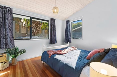 Photo of property in 70b Grand Vue Road, Kawaha Point, Rotorua, 3010