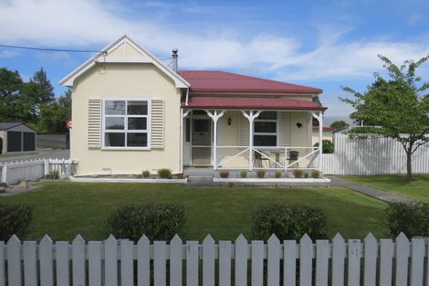 Photo of property in 21 Mount Cook Road, Fairlie, 7925