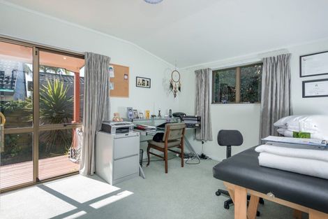 Photo of property in 3 Idesia Grove, Matua, Tauranga, 3110