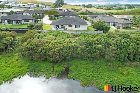 Photo of property in 19 Hillpark Drive, Pokeno, 2402