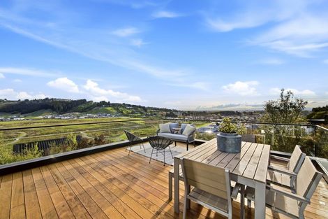 Photo of property in 5 Jahan Lane, Cashmere, Christchurch, 8022